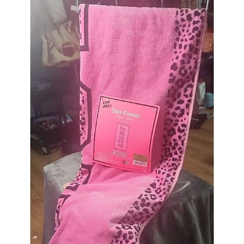 Juicy Couture Hot Pink Leopard Trim Beach Towel